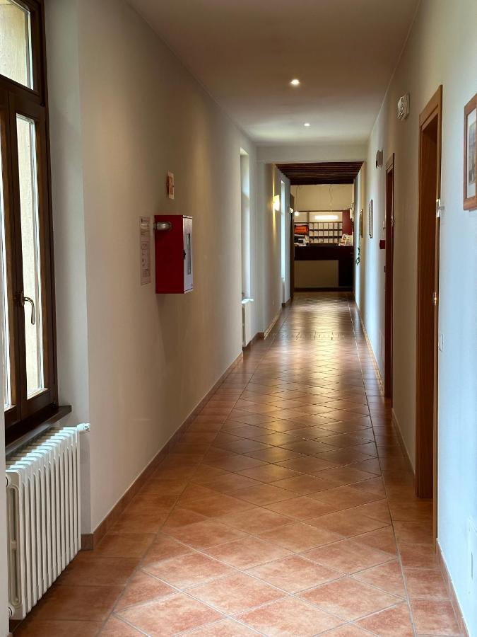 Domus San Bernardino Bed and Breakfast Verona Buitenkant foto