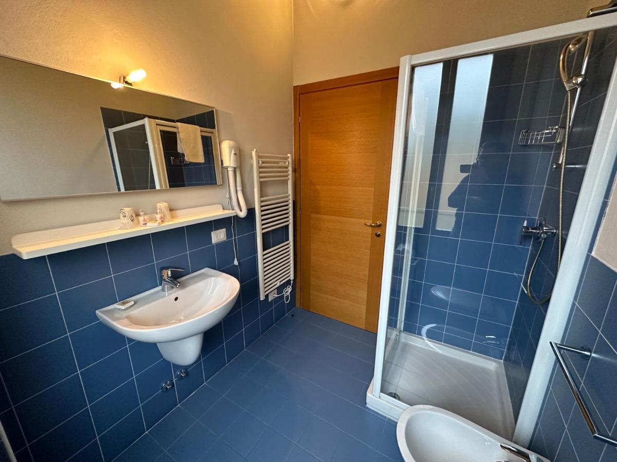 Domus San Bernardino Bed and Breakfast Verona Buitenkant foto