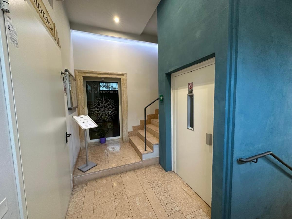 Domus San Bernardino Bed and Breakfast Verona Buitenkant foto