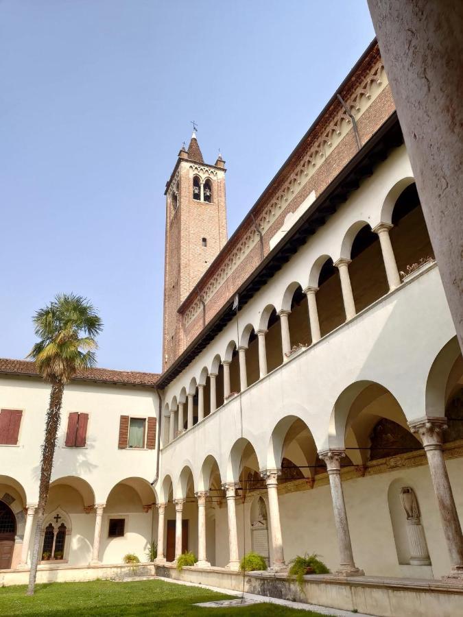 Domus San Bernardino Bed and Breakfast Verona Buitenkant foto